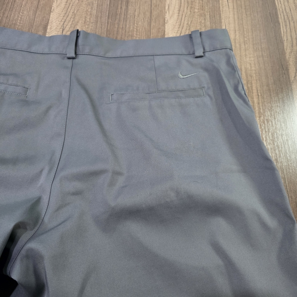 Nike Golf Tour Performance Dri-Fit Gray Stretchy Slim Fit Pants/Chinos. 36 x 30